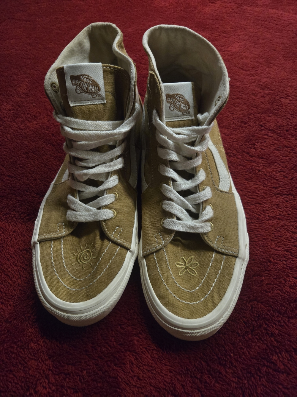 Vans Embroidered Peace Leaf Sk8-Hi